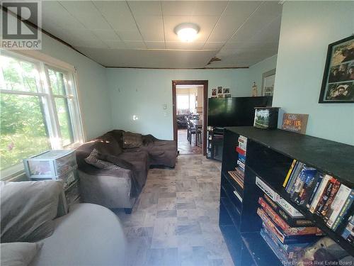 590 Hampton Road, Quispamsis, NB - Indoor Photo Showing Living Room