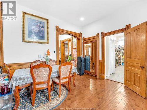 595 Cataraqui, Windsor, ON - Indoor Photo Showing Dining Room