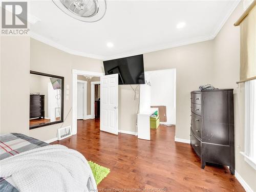 595 Cataraqui, Windsor, ON - Indoor Photo Showing Bedroom