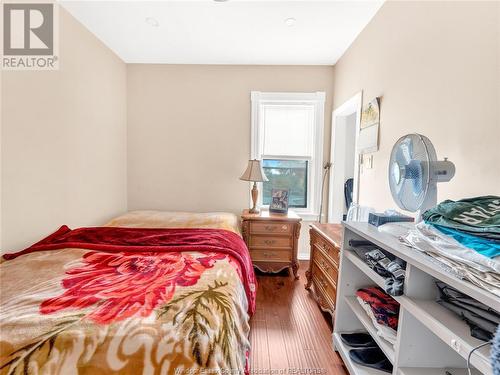 595 Cataraqui, Windsor, ON - Indoor Photo Showing Bedroom