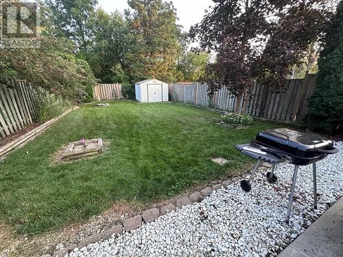 7929 Hawthorne Drive, Windsor, ON - Outdoor With Backyard