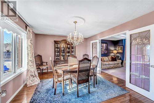 7791 Tilton Lake Road, Sudbury, ON - Indoor Photo Showing Dining Room