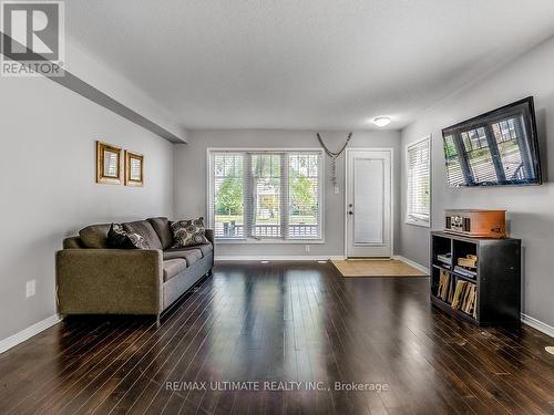 1 - 3088 Thomas Street, Mississauga (Churchill Meadows), ON - Indoor Photo Showing Living Room