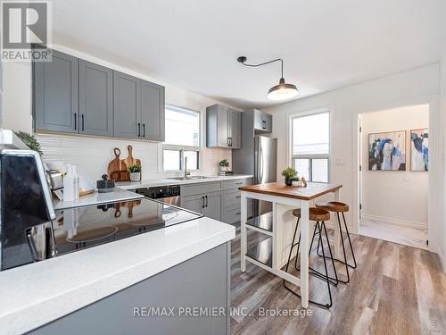 1098 Eastmount Avenue, Mississauga (Lakeview), ON - Indoor Photo Showing Kitchen