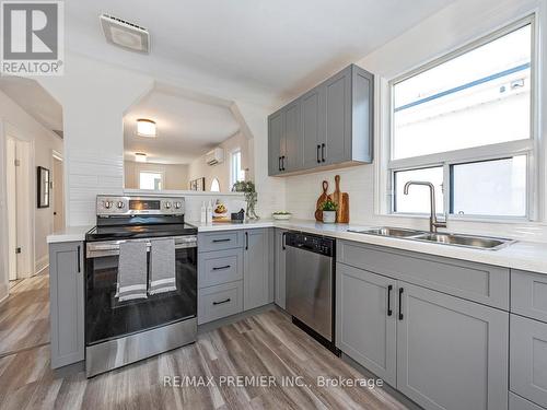 1098 Eastmount Avenue, Mississauga, ON - Indoor Photo Showing Kitchen With Double Sink