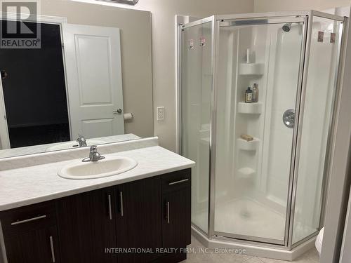 97 Bethune Avenue, Hamilton, ON - Indoor Photo Showing Bathroom