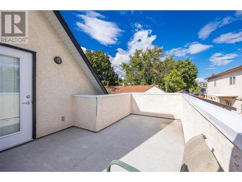 813 Birch Avenue, Kelowna, BC - Outdoor