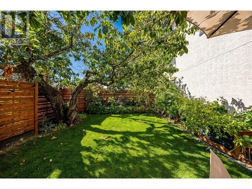 813 Birch Avenue, Kelowna, BC - Outdoor