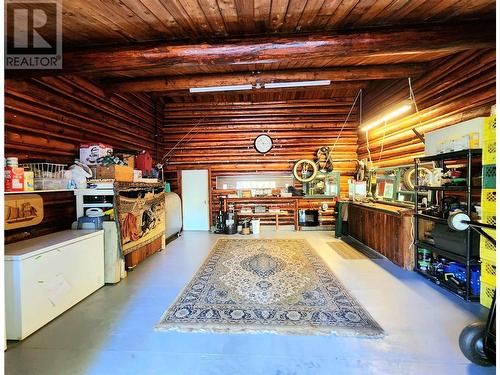 1006 Birch Avenue, Sicamous, BC - Indoor