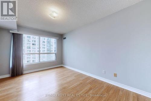 916 - 2550 Lawrence Avenue E, Toronto (Dorset Park), ON - Indoor Photo Showing Other Room