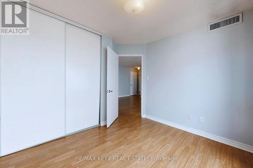 916 - 2550 Lawrence Avenue E, Toronto (Dorset Park), ON - Indoor Photo Showing Other Room