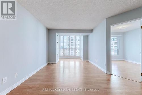 916 - 2550 Lawrence Avenue E, Toronto (Dorset Park), ON - Indoor Photo Showing Other Room