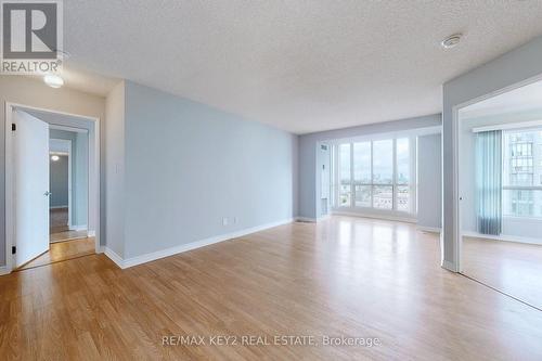 916 - 2550 Lawrence Avenue E, Toronto (Dorset Park), ON - Indoor Photo Showing Other Room