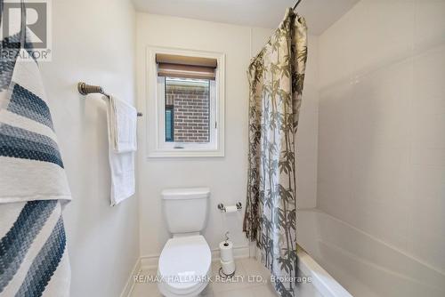 12 Deer Pass Road, East Gwillimbury, ON - Indoor Photo Showing Bathroom