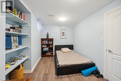 12 Deer Pass Road, East Gwillimbury (Sharon), ON - Indoor Photo Showing Bedroom