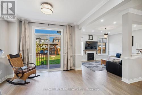 12 Deer Pass Road, East Gwillimbury, ON - Indoor Photo Showing Living Room With Fireplace