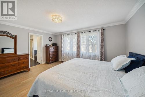 12 Deer Pass Road, East Gwillimbury, ON - Indoor Photo Showing Bedroom