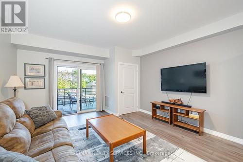 105 - 306 Essa Road, Barrie, ON - Indoor Photo Showing Living Room