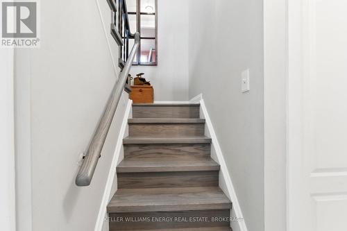 30 Oleander Crescent, Brampton (Heart Lake East), ON - Indoor Photo Showing Other Room