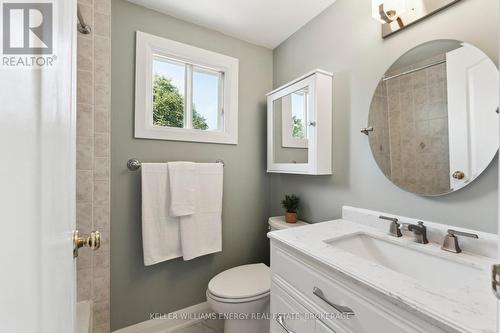 30 Oleander Crescent, Brampton (Heart Lake East), ON - Indoor Photo Showing Bathroom