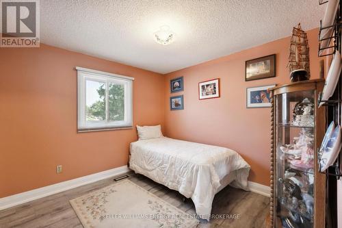 30 Oleander Crescent, Brampton (Heart Lake East), ON - Indoor Photo Showing Bedroom