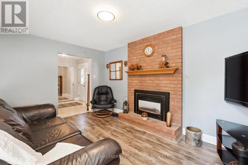 30 Oleander Crescent, Brampton (Heart Lake East), ON - Indoor Photo Showing Living Room With Fireplace