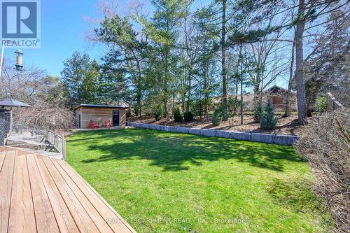 402 Patricia Drive, Burlington, ON - Outdoor With Backyard