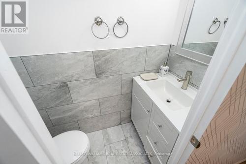 68 Aloma Crescent, Brampton (Avondale), ON - Indoor Photo Showing Bathroom