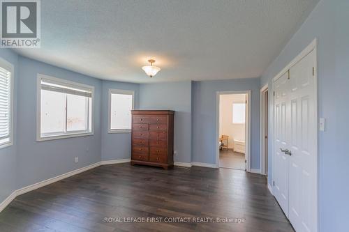 33 Logan Court, Barrie, ON - Indoor Photo Showing Other Room