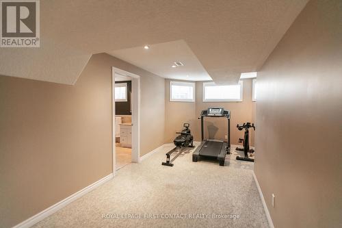 33 Logan Court, Barrie (Holly), ON - Indoor