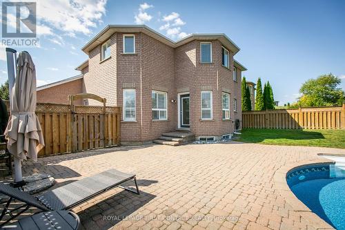 33 Logan Court, Barrie (Holly), ON - Outdoor