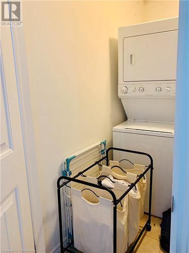 9 Tolton Drive, Guelph, ON - Indoor Photo Showing Laundry Room