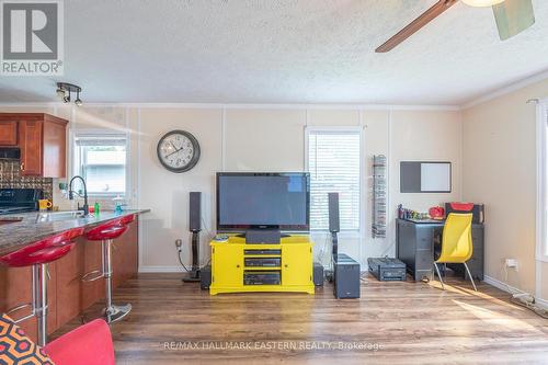 6 Hillview Drive, Port Hope, ON - Indoor Photo Showing Kitchen