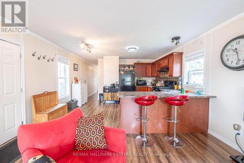 6 Hillview Drive, Port Hope, ON - Indoor Photo Showing Kitchen