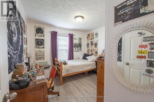 6 Hillview Drive, Port Hope, ON - Indoor Photo Showing Bedroom