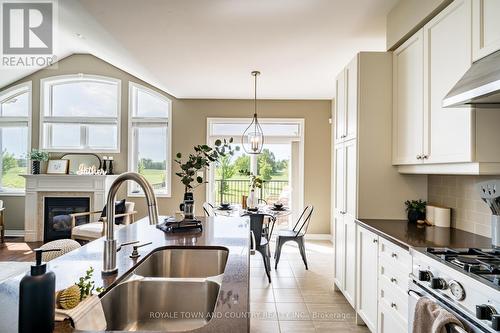 17 Logan Lane, Kawartha Lakes (Lindsay), ON - Indoor Photo Showing Kitchen With Double Sink With Upgraded Kitchen