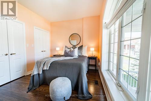 17 Logan Lane, Kawartha Lakes (Lindsay), ON - Indoor Photo Showing Bedroom