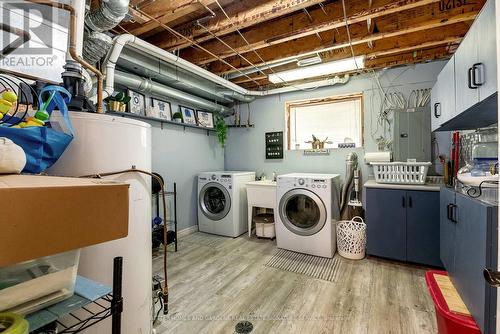 25 Bratt Drive, Amherstburg, ON - Indoor Photo Showing Laundry Room