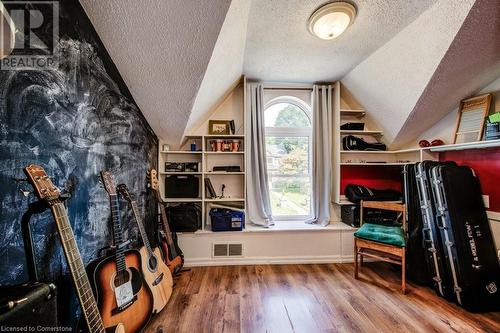 144 Hill Street E, Fergus, ON - Indoor