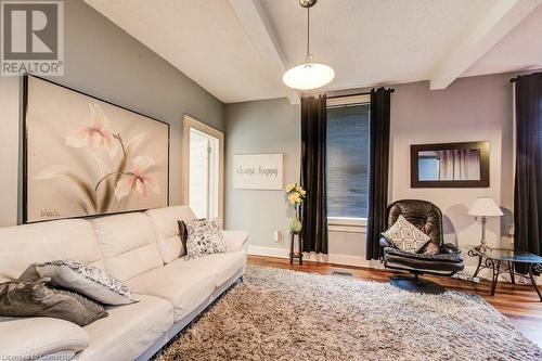 144 Hill Street E, Fergus, ON - Indoor Photo Showing Living Room