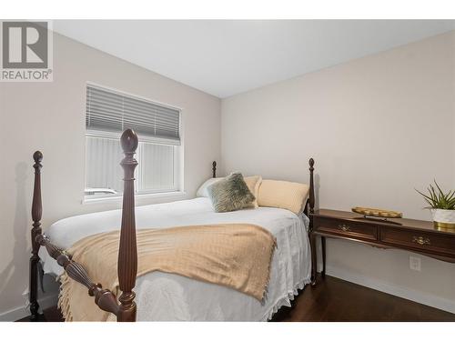 421 Hillier Road, Sicamous, BC - Indoor Photo Showing Bedroom