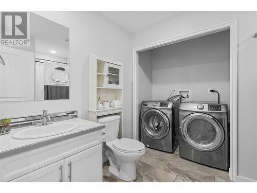 421 Hillier Road, Sicamous, BC - Indoor Photo Showing Laundry Room