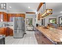 2881 5 Avenue Se, Salmon Arm, BC  - Indoor Photo Showing Kitchen 