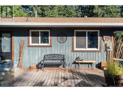 2881 5 Avenue Se, Salmon Arm, BC - Outdoor With Deck Patio Veranda With Exterior