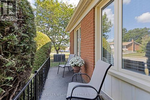 27 Shaftesbury Avenue, London, ON - Outdoor With Exterior