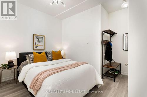 1002 - 127 Queen Street E, Toronto (Church-Yonge Corridor), ON - Indoor Photo Showing Bedroom