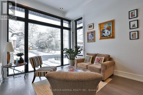 343 Manor Road E, Toronto (Mount Pleasant East), ON - Indoor Photo Showing Living Room