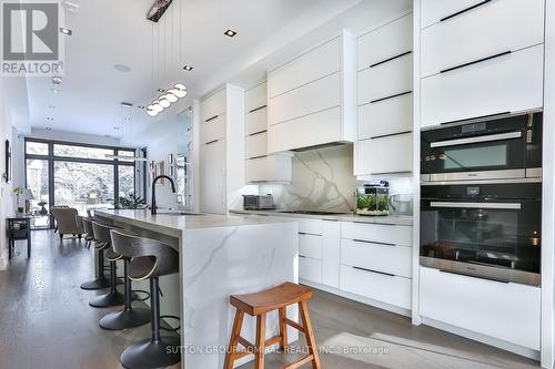 343 Manor Road E, Toronto, ON - Indoor Photo Showing Kitchen With Upgraded Kitchen