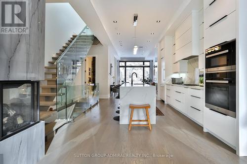 343 Manor Road E, Toronto (Mount Pleasant East), ON - Indoor Photo Showing Kitchen With Upgraded Kitchen