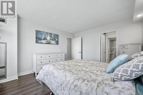 1005 - 205 Wynford Drive, Toronto, ON - Indoor Photo Showing Bedroom